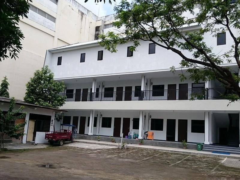 Penginapan Surya Serang Exterior foto